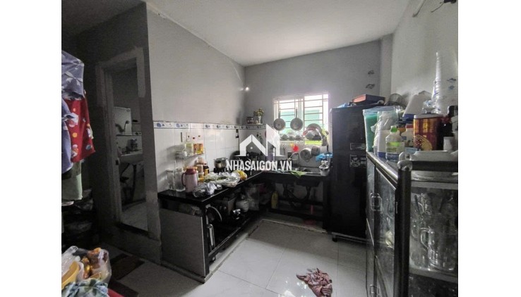 Nhà bán Bưng Ông Thoàn, Phú Hữu. Giá chỉ 6.6 tỷ cho 166.9 m2.